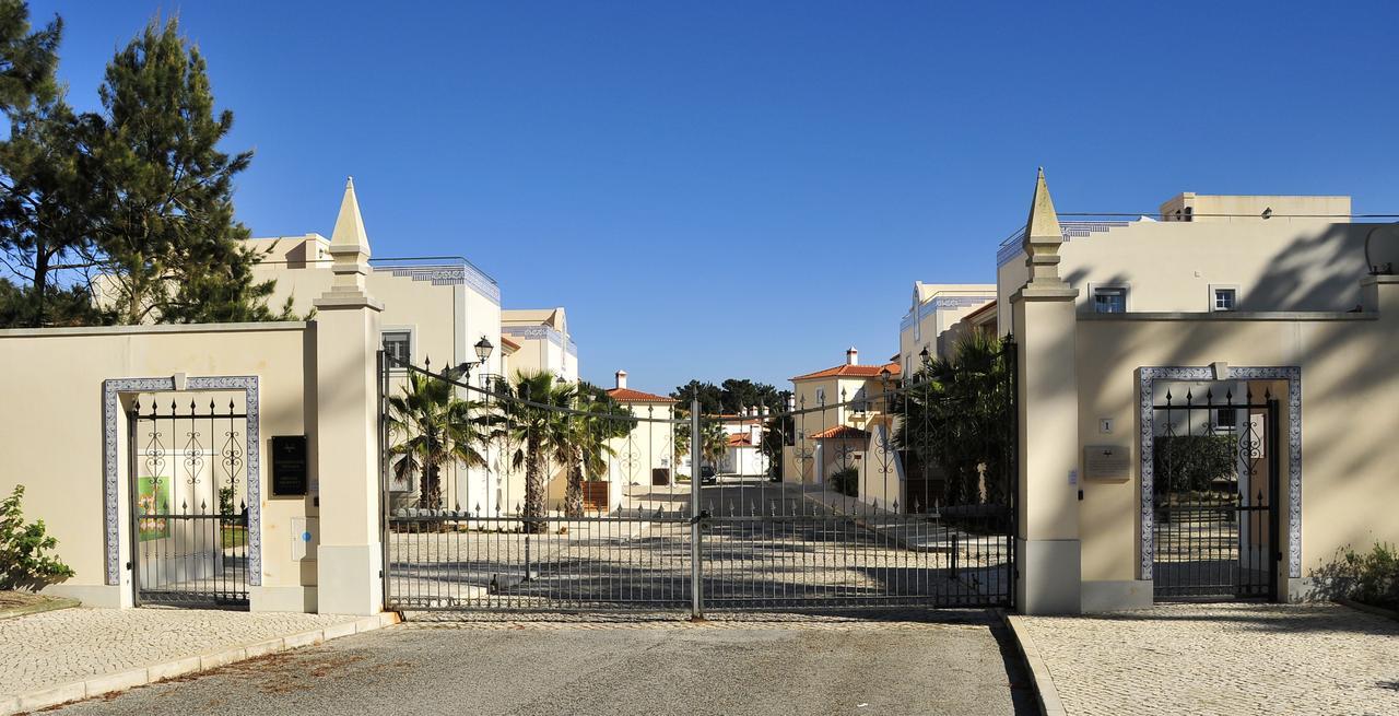 Praia Del Rei Beach 3 Pools Amoreira  Eksteriør bilde